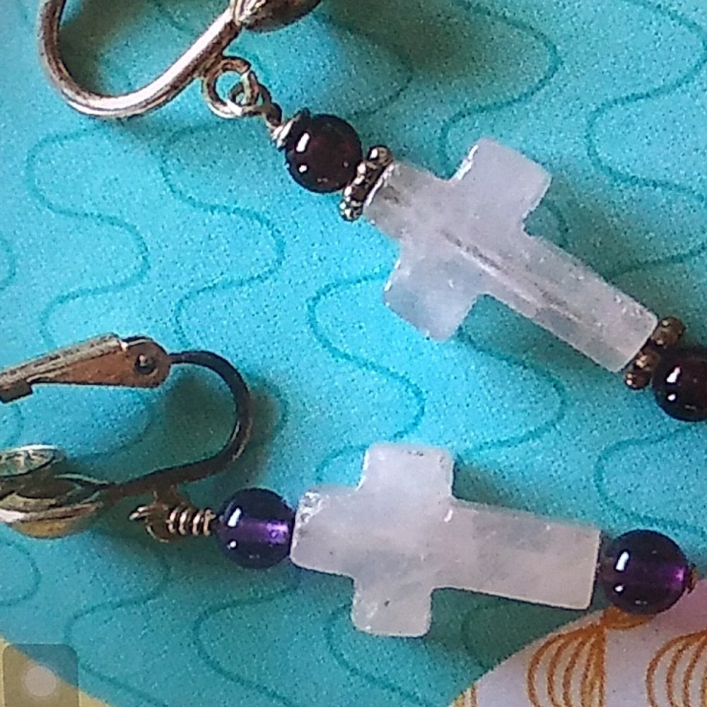⚜️ Rose Quartz Cross Earrings- Rose Quartz  Purple Clip Earrings EUC